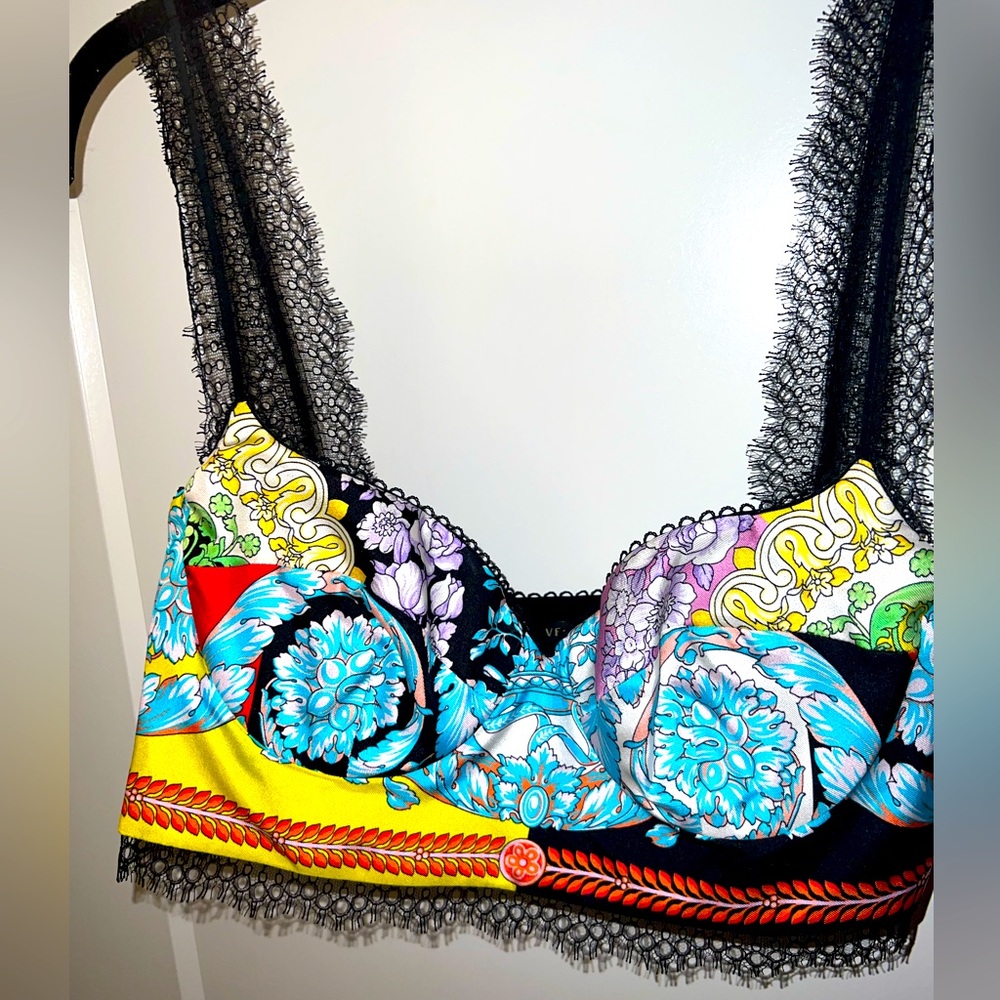 Versace silk NWOT bralette baroque size 42 New multi colored